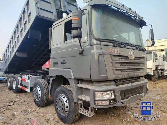 GCC 인증 Shacman F3000 8*4 티핑 덤프 트럭 6-8L 엔진 용량 회색