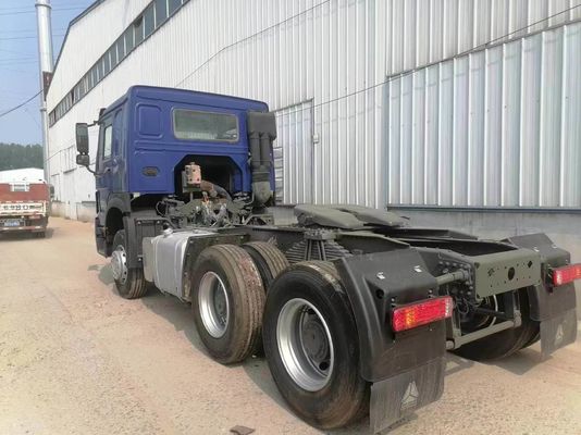 6×4 드라이브 휠 Sinotruk 트랙터 트럭 파란색 4-6L 엔진 용량
