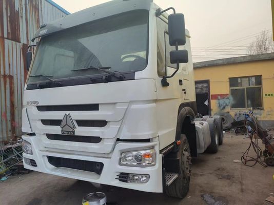 시노트루크 HOWO 6*4 트랙터 트럭 GCC 타이어 인증과 351-450hp 호스 파워