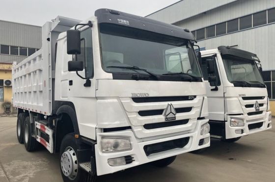 수동 변속기 Sinotruck HOWO 40톤 6X4 10 휠 덤프 트럭 성능