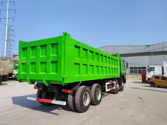 녹색 색상 Sinotruk HOWO 8*4 덤프 트럭 DOT 인증 12.00r20 타이어 사용 트럭