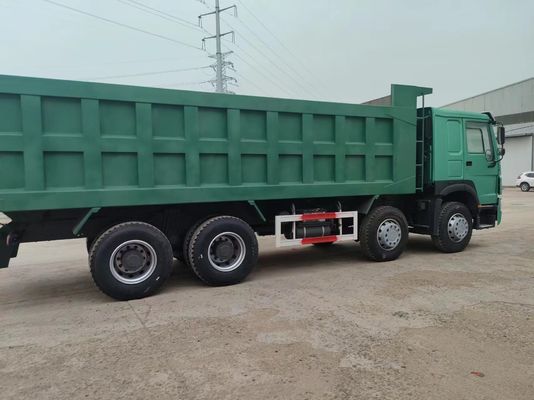시노트룩 HOWO 371/400/420/380HP 8X4 12 휠 덤프 트럭 및 사용