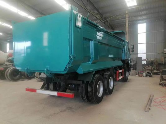 351-450hp 수동 변속기 Sinotruck HOWO 6*4 U형 포장 상자와 함께 덤프 트럭