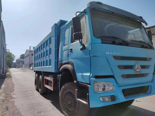 용량 HOWO 6X4 ISO 인증과 내구성 설계가있는 덤프 트럭