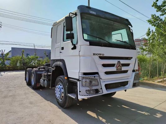 사용 된 HOWO 6X4 420HP 수동 변속기와 함께 고마력 견인 트럭