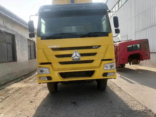 사용 된 노란색 Sinotruk HOWO 6*4 트랙터 트럭 30톤 40톤 수동 변속기와