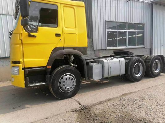 사용 된 노란색 Sinotruk HOWO 6*4 트랙터 트럭 30톤 40톤 수동 변속기와