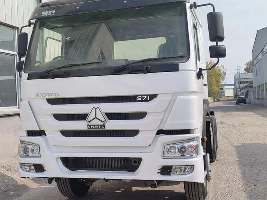 타이어 인증 DOT 흰색 Sinotruk HOWO 6*4 트랙터 트럭 우수한 성능
