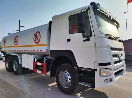 수동 변속기 HOWO 6X4 20 28cbm 20000 리터 6000 갤런 371HP 오일 연료 탱커 트럭