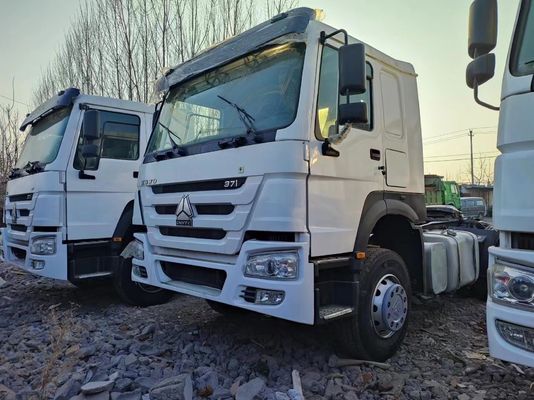 ISO 인증 사용 된 Sinotruk C7h 6X4 430HP 트랙터 트럭