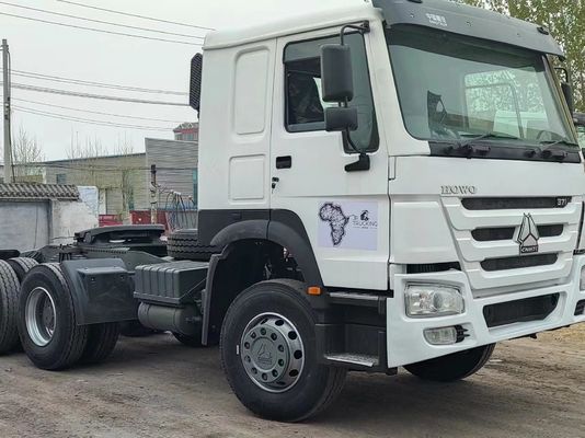 시노트룩 HOWO 400HP 외국의 콜 센터용 트랙터 트럭