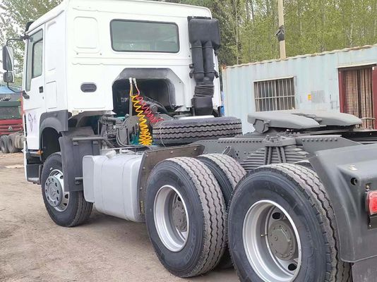시노트룩 HOWO 400HP 외국의 콜 센터용 트랙터 트럭