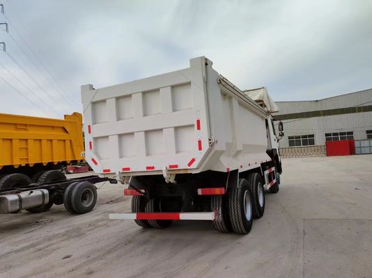 351-450hp 높은 용량 방사선 타이어 디자인 HOWO 6*4 건설용 U형 틱퍼 트럭