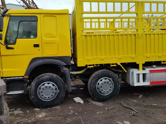 중고 Sinotruk HOWO 8*4 화물 트럭 12 바퀴 웨이차이 엔진 351-450hp 6-8L 용량