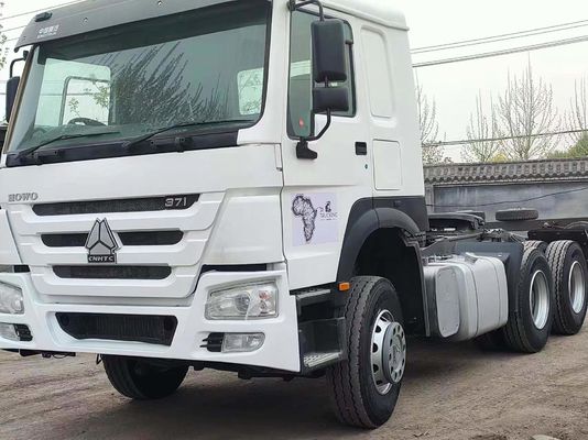 ≤5석 Sinotruk HOWO 6*4 트랙터 트럭 12.00r20/12r22.5/315.80-25