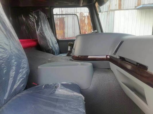 중용 Sinotruk HOWO 6X4 10 휠 트랙터 트럭