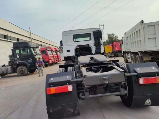 전문 디자인 사용 된 왼손 운전 Sinotruk HOWO T7h 440HP 500HP 6X4 트랙터 트럭