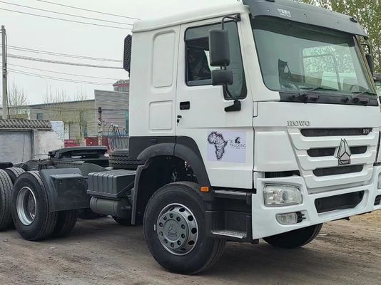 사용 된 Sinotruk HOWO 6X4 8X4 10/12 바퀴 371/380/420/400HP 트랙터 트럭 1 포함