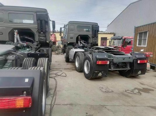 방사선 타이어 디자인 Sinotruk HOWO 6×4 트랙터 트럭 성능에 대한 무거운 트럭 머리