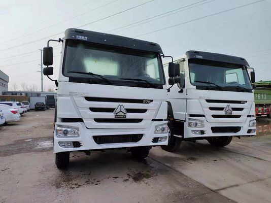 흰색 Sinotruk HOWO 6*4 트랙터 트럭 351-450마력 좋은 상태