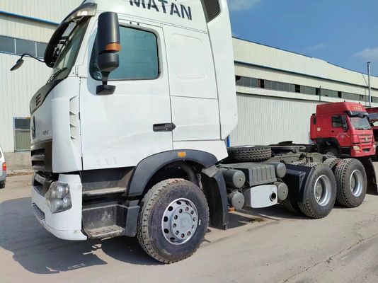 6800x2500x3500mm Sinotruk Howoa7 트랙터 트럭 헤드 트럭 6x4 드라이브 휠