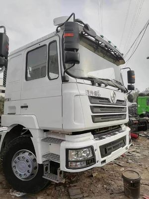 수동 6X4 시노트럭 HOWO 수동 트럭 머리 사용 된 트랙터 트럭 방사선 타이어 디자인