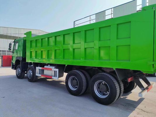 시노트룩 HOWO 8*4 덤프 트럭 375HP 녹색 색상 10500 x 2600m x 3400mm