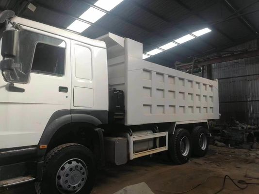 시노트룩 HOWO A7 6X4 371HP 수동 변속기와 간편한 유지 보수
