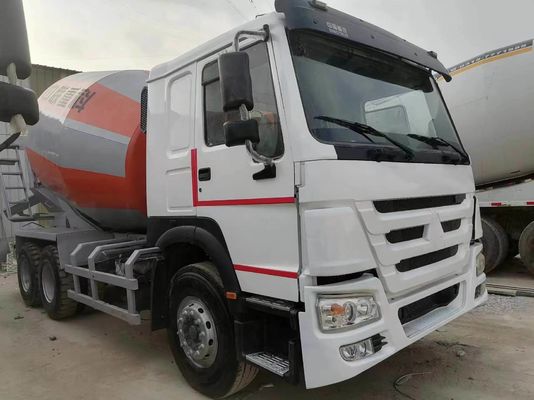 6×4 Sinotruck HOWO 8500x2500x3600mm 크기의 믹싱 탱커 트럭