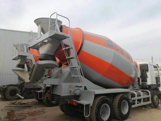 6×4 Sinotruck HOWO 8500x2500x3600mm 크기의 믹싱 탱커 트럭